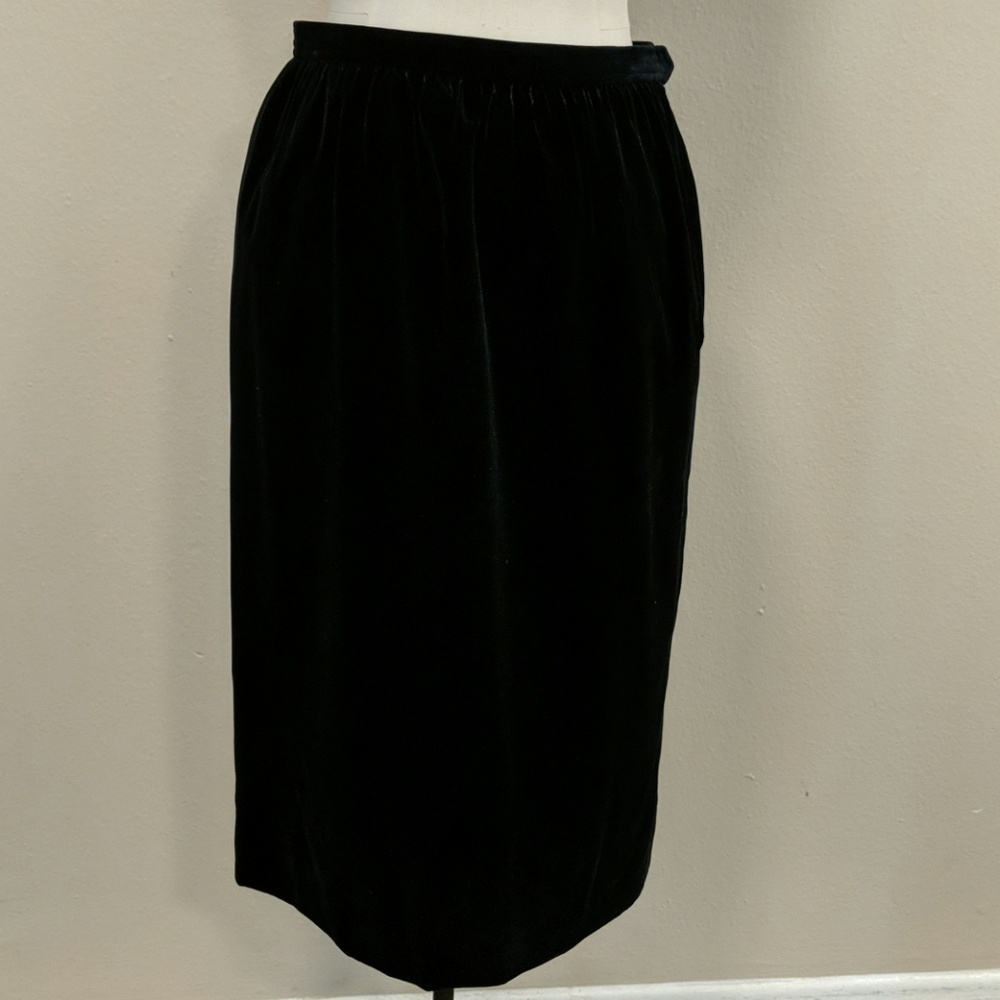 Ysl classic black velvet skirt.